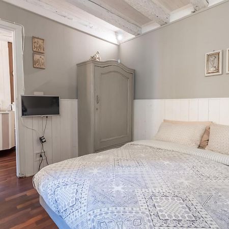 Апартаменты Ca Falier Piccolo - Little Sweet Studio In 10-12 Minutes From Bus&Train Station Венеция Экстерьер фото